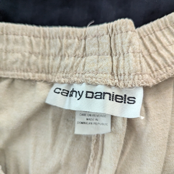 Cathy Daniels Embroidered Pull-On Pants - Picture 2 of 7